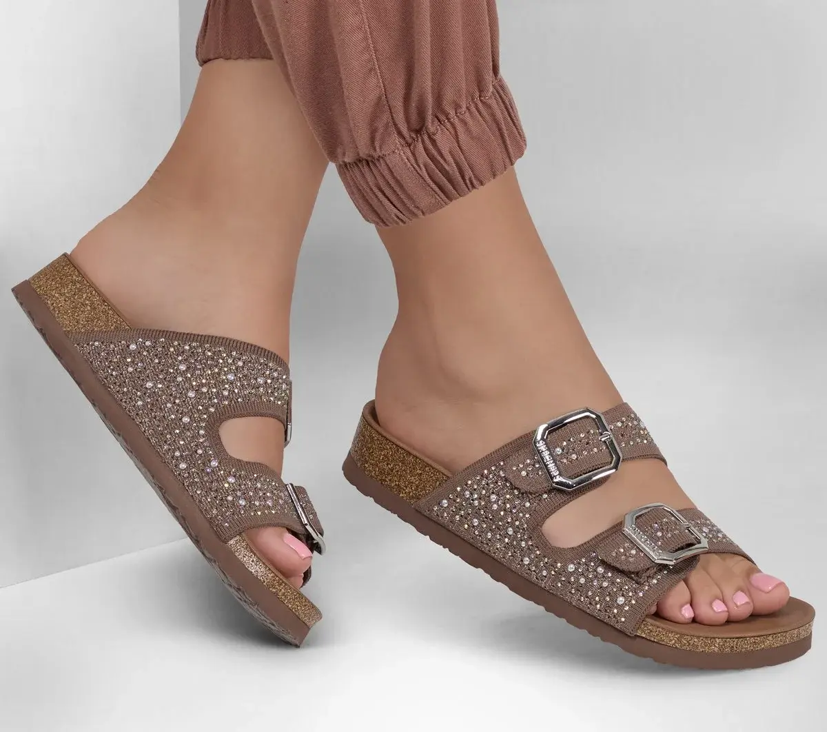 Arch Fit Granola – Casually Stunning