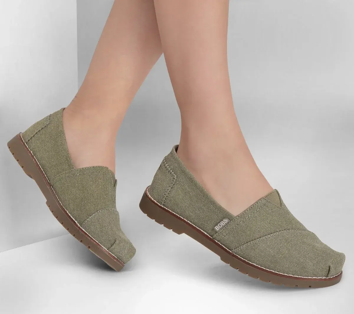 BOBS Chill Lugs -Familiar Turf