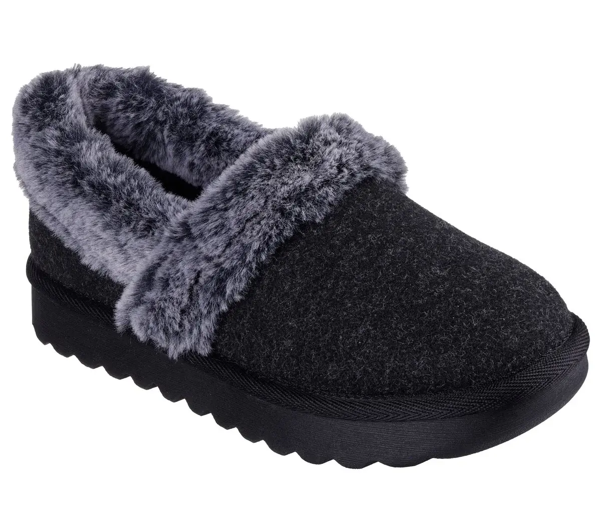 Cozy Up – Frosty Snuggles Cozy Up – Frosty Snuggles