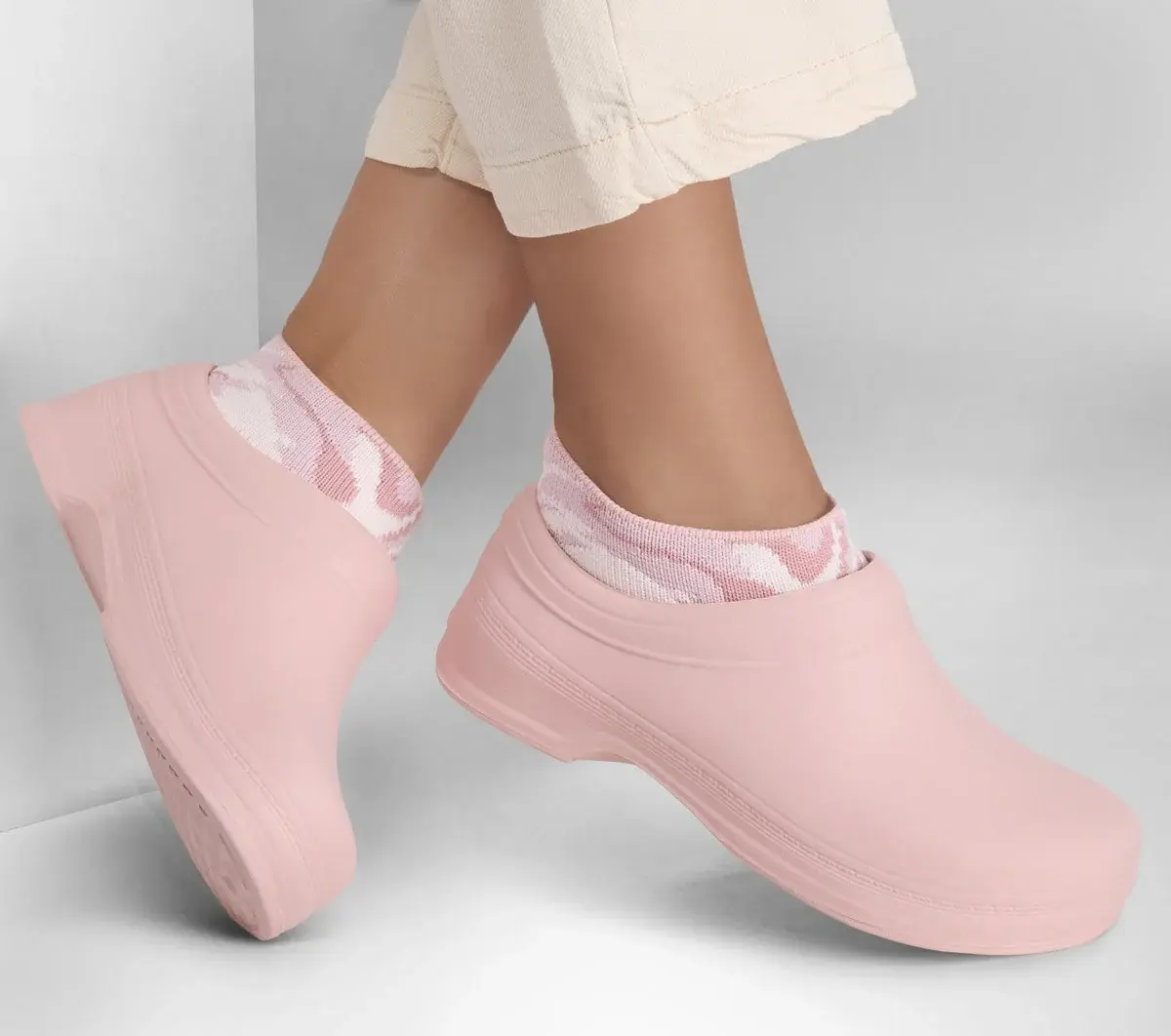 Foamies: Lite-Hearted – Camo Chic