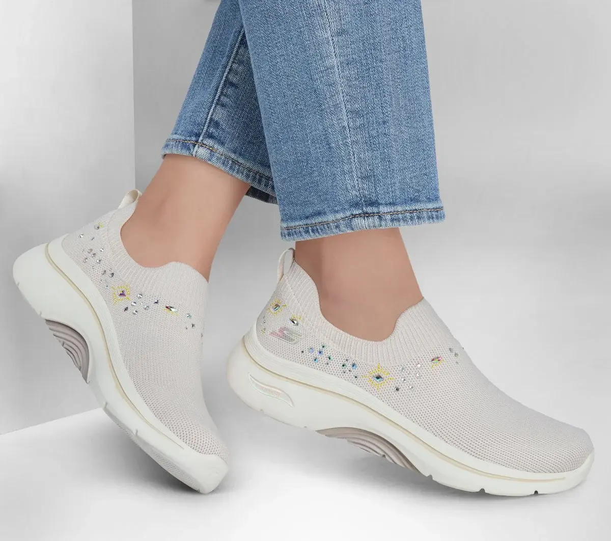 GO WALK Arch Fit 2.0 – Ayla GO WALK Arch Fit 2.0 – Ayla