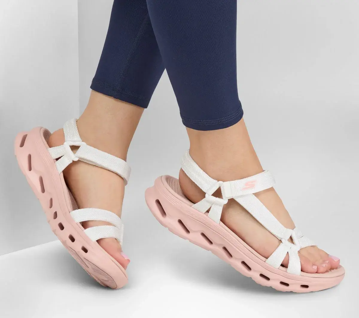 GO WALK Glide-Step 2.0 Sandal – Rowen