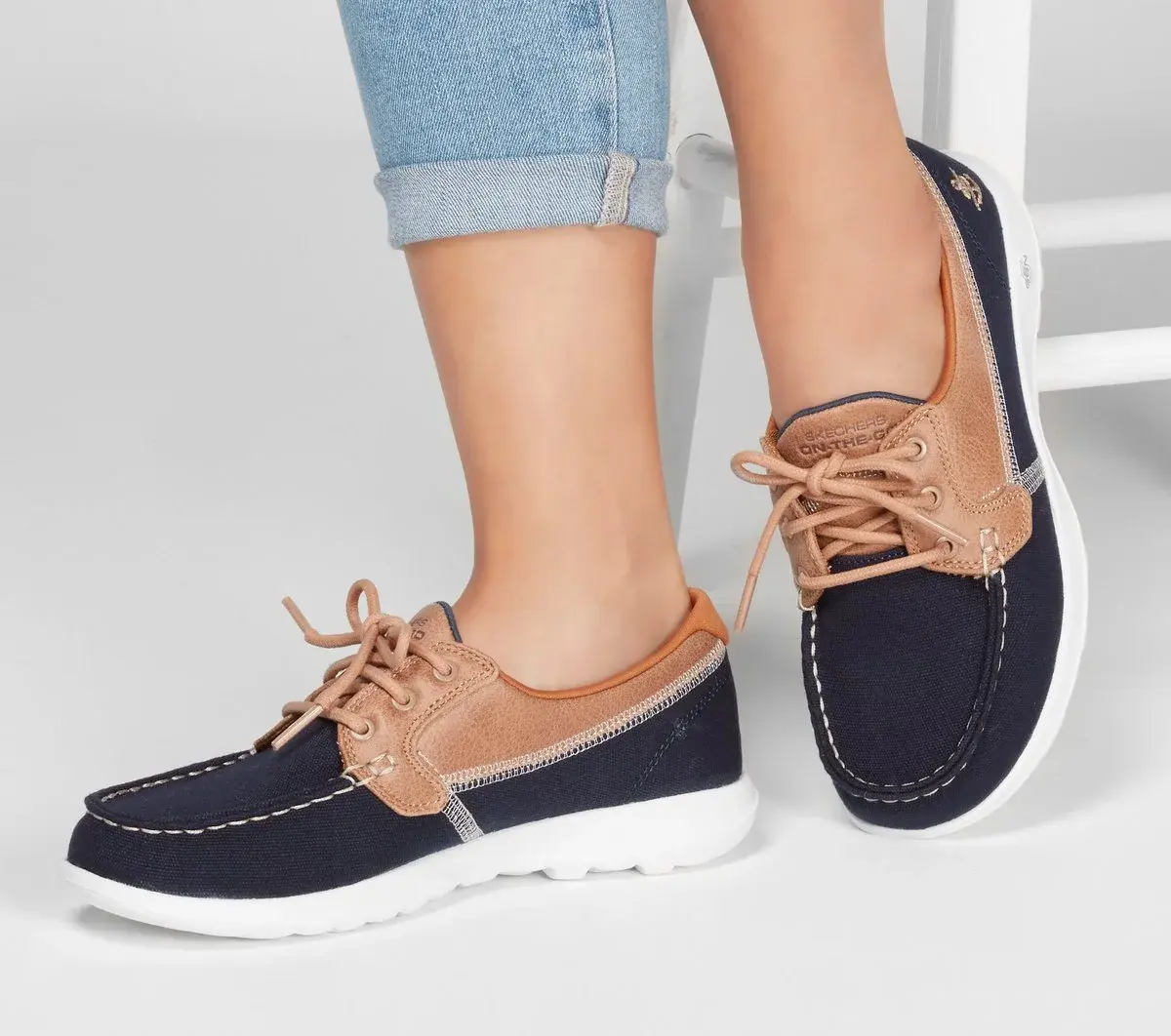 Skechers GOwalk Lite – Coral