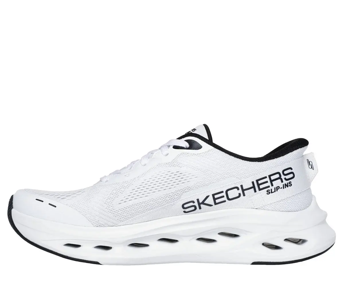 Skechers Slip-ins: Max Cushioning Glide-Step – Advert Skechers Slip-ins: Max Cushioning Glide-Step – Advert